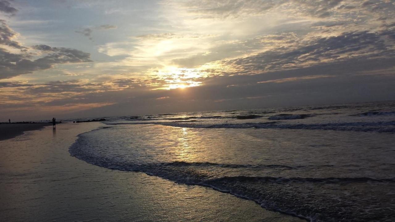 Folly Vacation Laid Back Casual Beach Bungalow 209-B Фоллі-Біч Екстер'єр фото